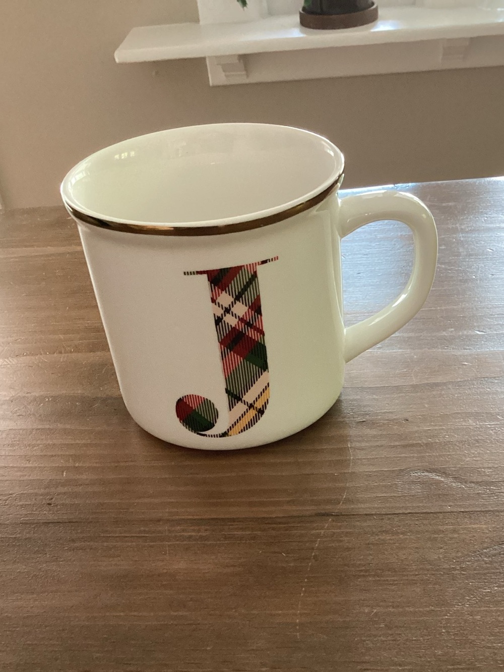 POTTERY BARN PLAID INITIAL MUG LETTER “J” CHRISTMAS HOLIDAY COFFEE MUG